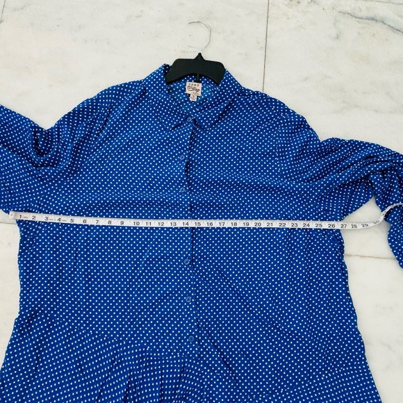 Como Vintage Button Up Top Polka Dot Blue White Asymmetrical Long Sleeve 2X Art - Picture 8 of 11